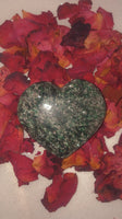 Green Kyanite Heart - SMILE EMPOWERMENT Green Kyanite Heart SMILE EMPOWERMENT SMILE EMPOWERMENT