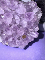 Special Amethyst geode - SMILE EMPOWERMENT Special Amethyst geode SMILE EMPOWERMENT SMILE EMPOWERMENT